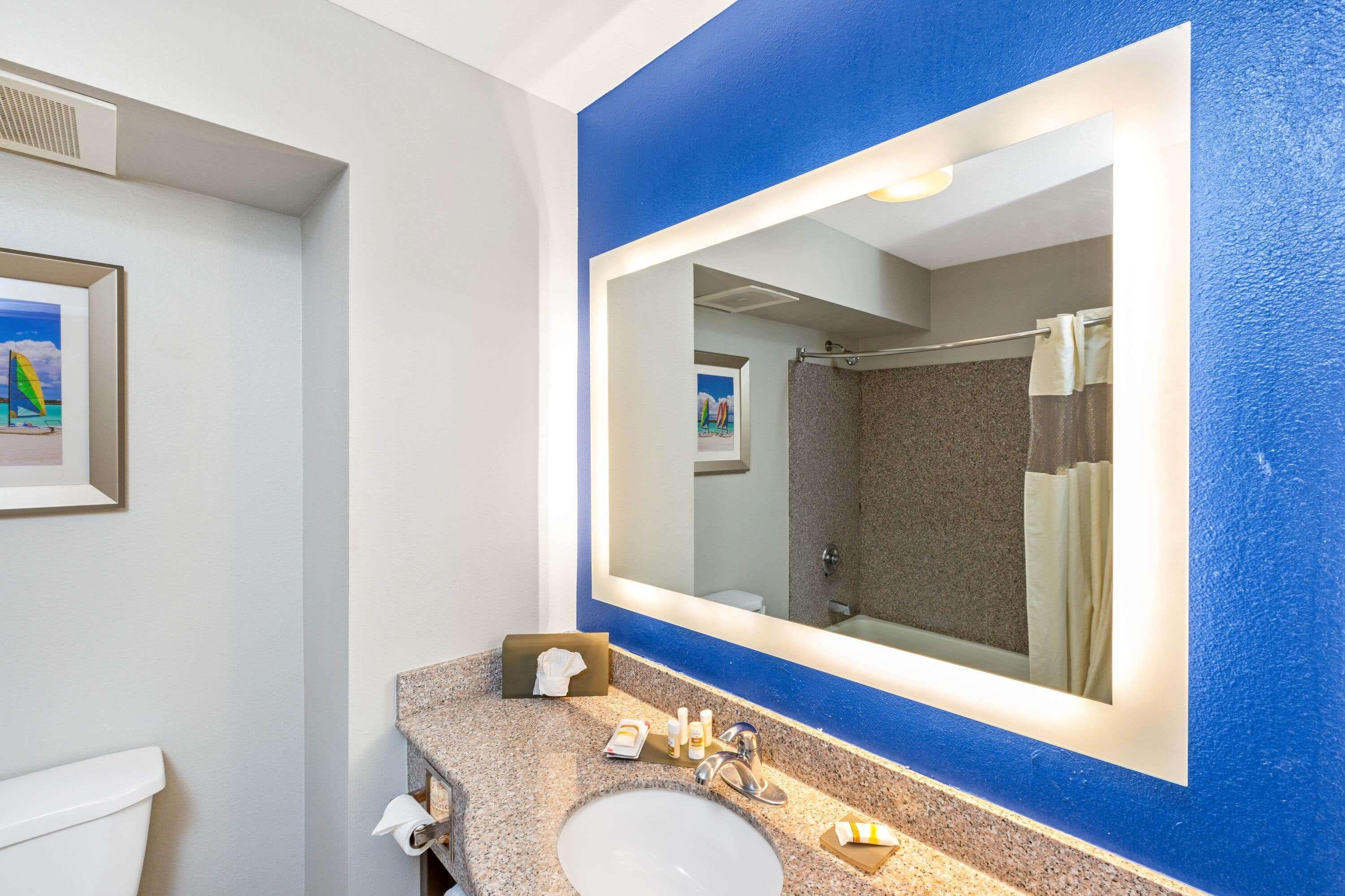 La Quinta By Wyndham Ne Long Beach/Cypress Hawaiian Gardens Extérieur photo