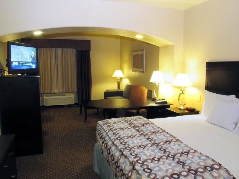 La Quinta By Wyndham Ne Long Beach/Cypress Hawaiian Gardens Chambre photo