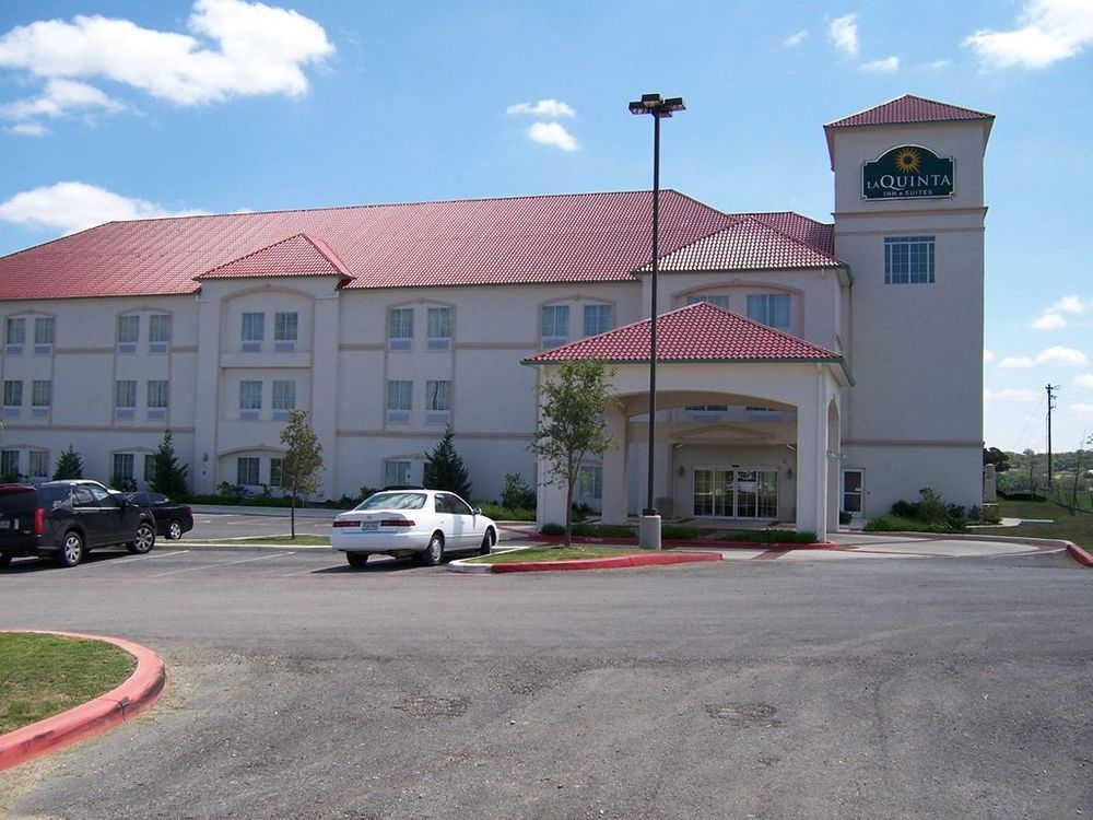 La Quinta By Wyndham Ne Long Beach/Cypress Hawaiian Gardens Extérieur photo