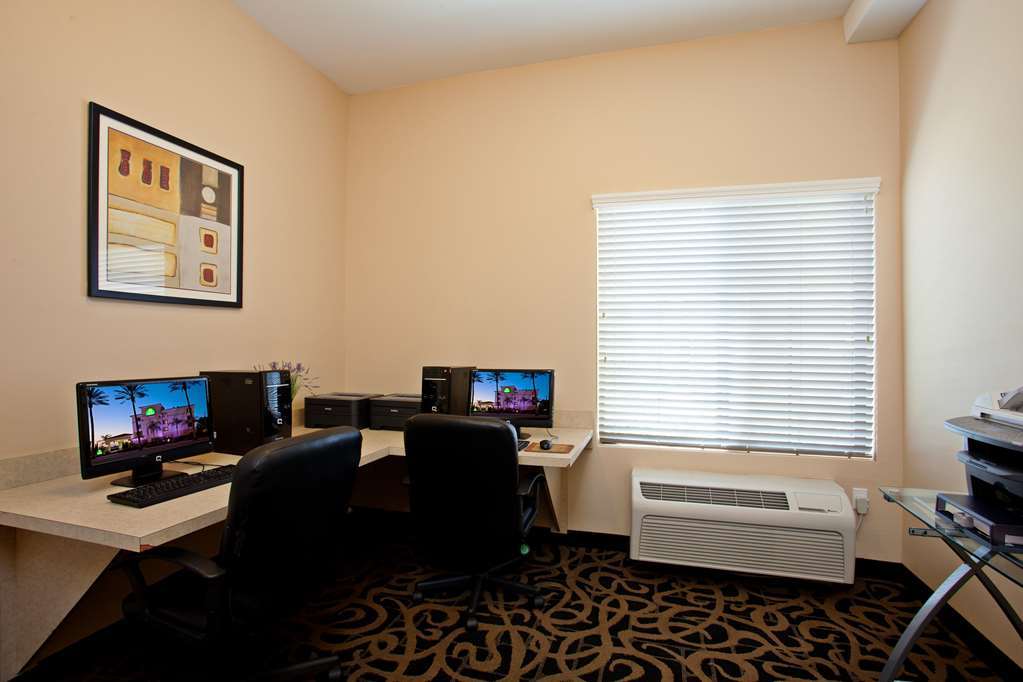 La Quinta By Wyndham Ne Long Beach/Cypress Hawaiian Gardens Facilités photo